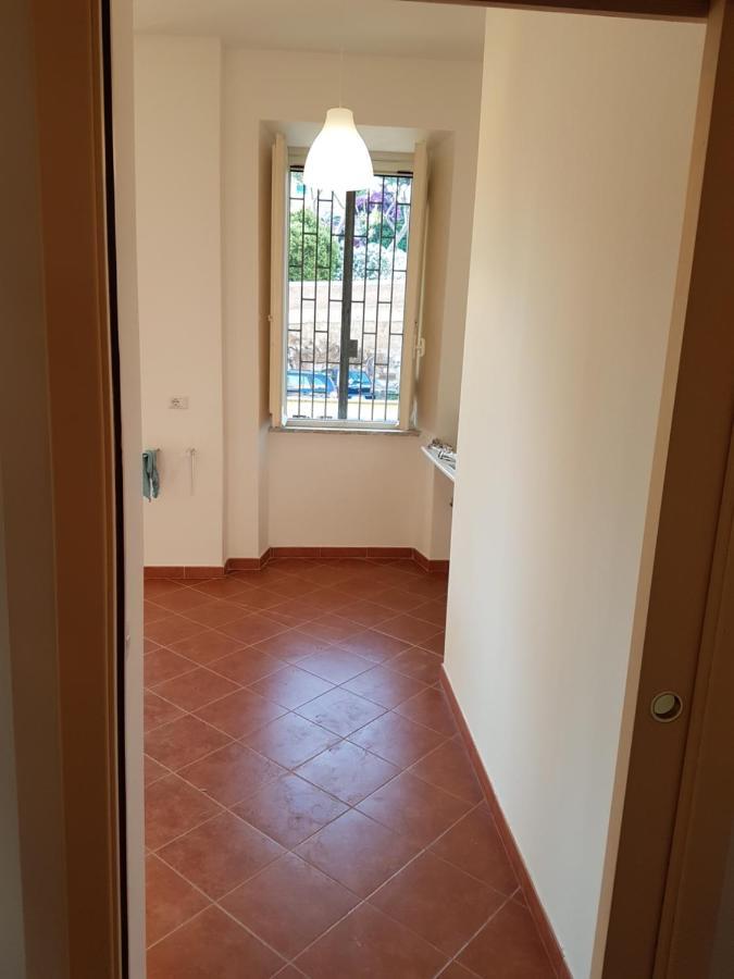 Beb Antium Bed and Breakfast Anzio Exteriör bild